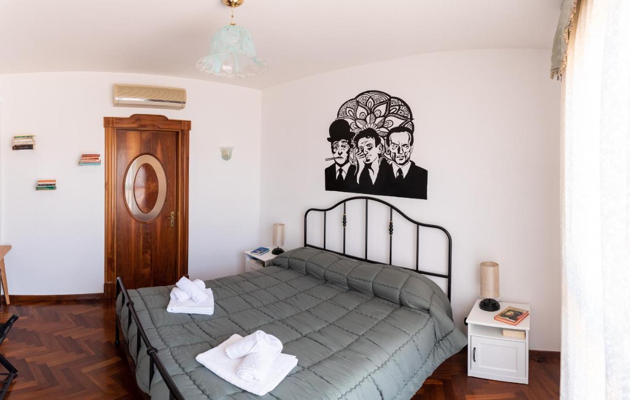 L'attico Fuggente Guest house *
